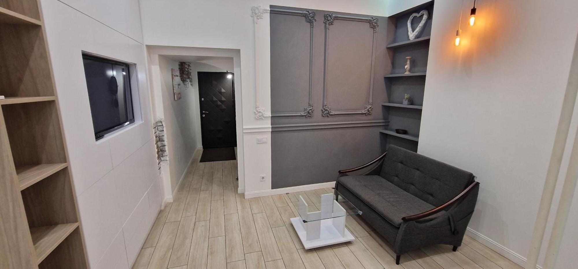 Чорно -Білий Люкс В Центрі Apartment ลวีฟ ภายนอก รูปภาพ